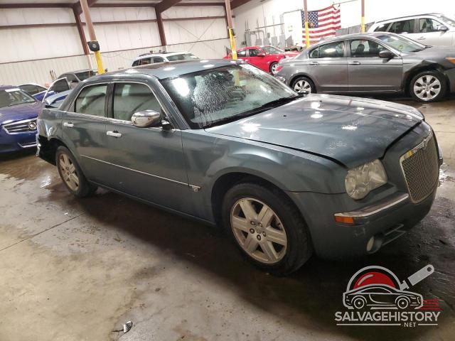 2C3JK63H55H639016 2005 CHRYSLER 300 photo no. 4