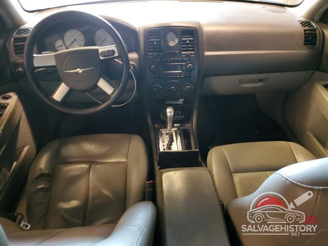 2C3KK53G67H790326 2007 CHRYSLER 300 photo no. 8