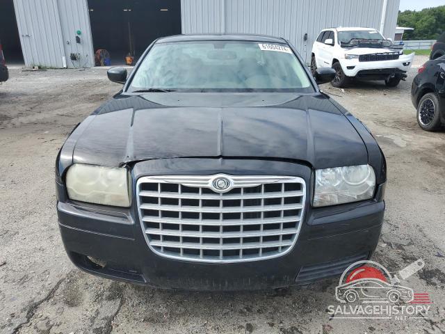 2C3KA53V89H617623 2009 CHRYSLER 300 photo no. 5