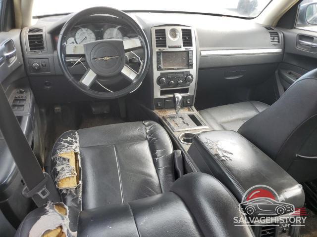 2C3KA53V89H617623 2009 CHRYSLER 300 photo no. 8