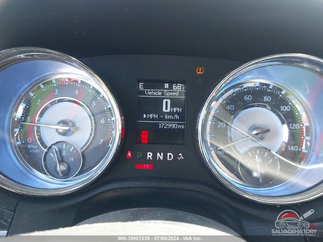 2C3CA5CG8BH592444 2011 CHRYSLER 300 photo no. 7