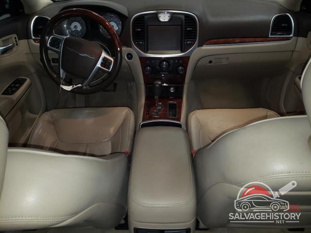 2C3CK6CTXBH612290 2011 CHRYSLER 300 photo no. 8