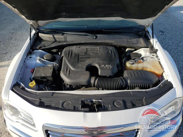2C3CCAAG5EH204984 2014 CHRYSLER 300 photo no. 11
