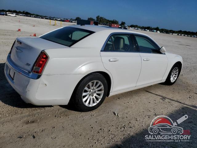 2C3CCAAG5EH204984 2014 CHRYSLER 300 photo no. 3