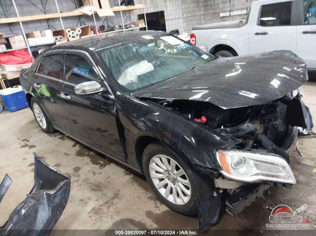 2C3CCAAG5EH212891 2014 CHRYSLER 300 photo no. 2