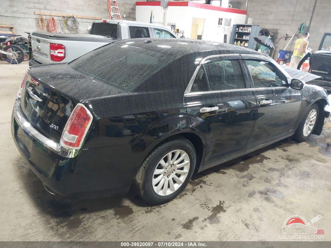 2C3CCAAG5EH212891 2014 CHRYSLER 300 photo no. 4