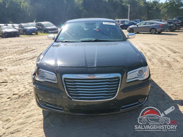 2C3CCAKG9EH142195 2014 CHRYSLER 300 photo no. 5