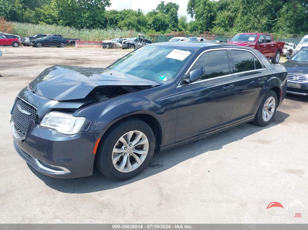 2C3CCAAG3FH756114 2015 CHRYSLER 300 photo no. 2