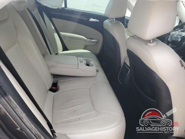 2C3CCAAG5FH802252 2015 CHRYSLER 300 photo no. 10