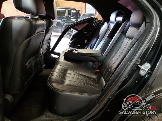 2C3CCAGG1FH887453 2015 CHRYSLER 300 photo no. 10