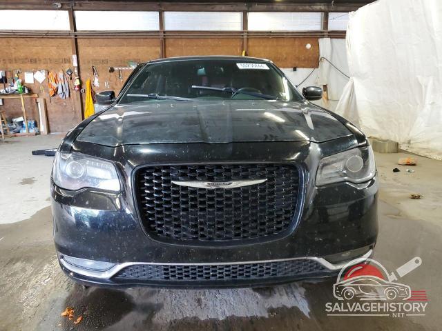 2C3CCAGG1FH887453 2015 CHRYSLER 300 photo no. 5