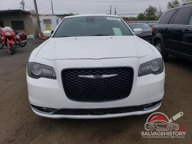 2C3CCAGG8FH883108 2015 CHRYSLER 300 photo no. 5