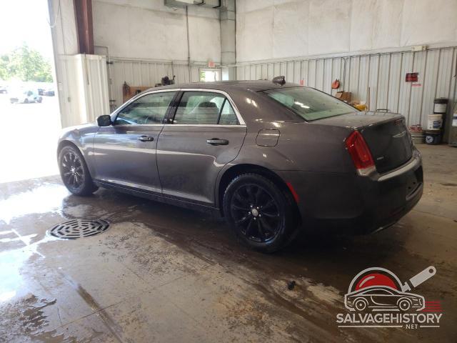 2C3CCARG7FH882867 2015 CHRYSLER 300 photo no. 2