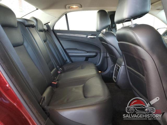 2C3CCAAG3GH207823 2016 CHRYSLER 300 photo no. 10