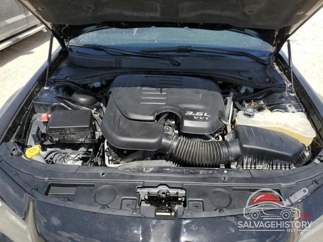 2C3CCABG0MH657634 2021 CHRYSLER 300 photo no. 11