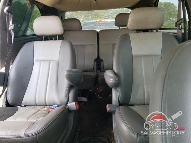 2C4GP54L24R563137 2004 CHRYSLER MINIVAN photo no. 10