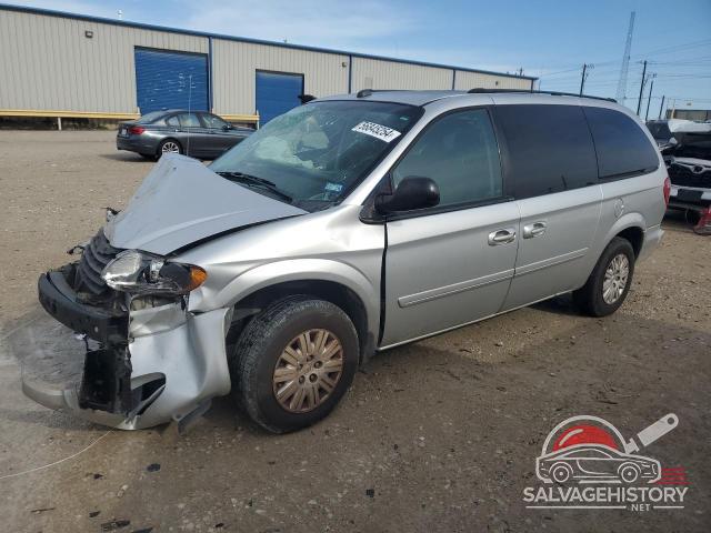 2C4GP44R05R520349 2005 CHRYSLER MINIVAN photo no. 17