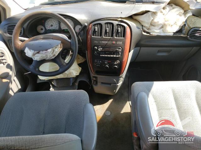 2C4GP44R15R440302 2005 CHRYSLER MINIVAN photo no. 8