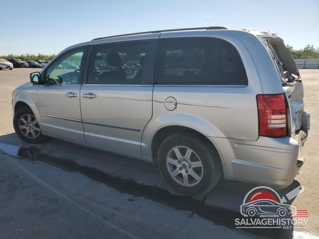 2A4RR5D17AR232108 2010 CHRYSLER MINIVAN photo no. 2