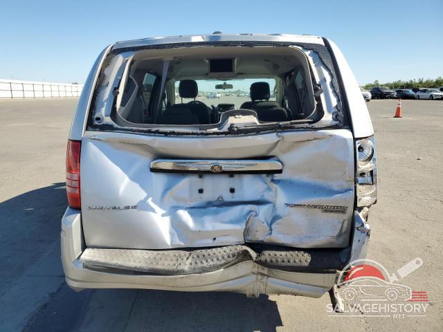 2A4RR5D17AR232108 2010 CHRYSLER MINIVAN photo no. 6