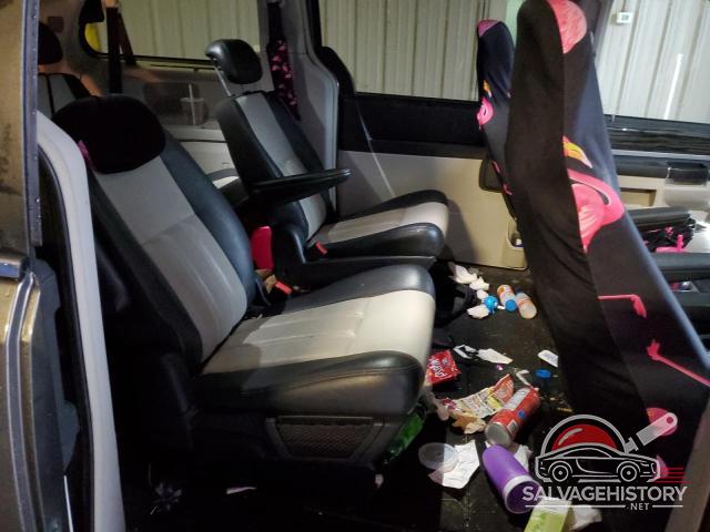 2A4RR5DX3AR286154 2010 CHRYSLER MINIVAN photo no. 11