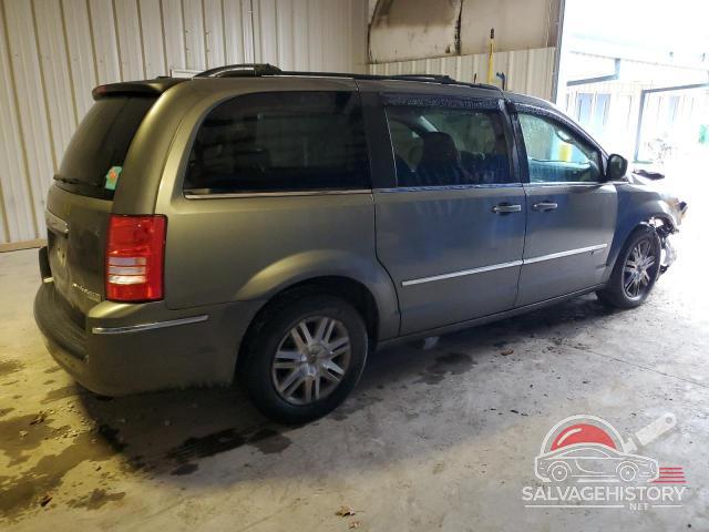 2A4RR5DX3AR286154 2010 CHRYSLER MINIVAN photo no. 3