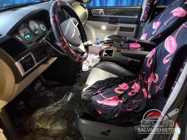 2A4RR5DX3AR286154 2010 CHRYSLER MINIVAN photo no. 7