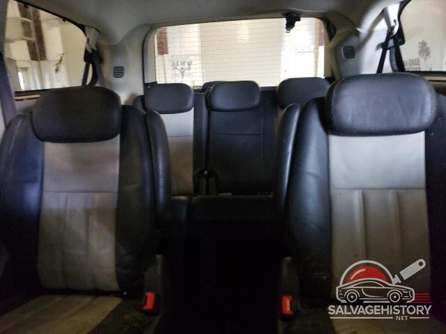 2A4RR8DX0AR330306 2010 CHRYSLER MINIVAN photo no. 10