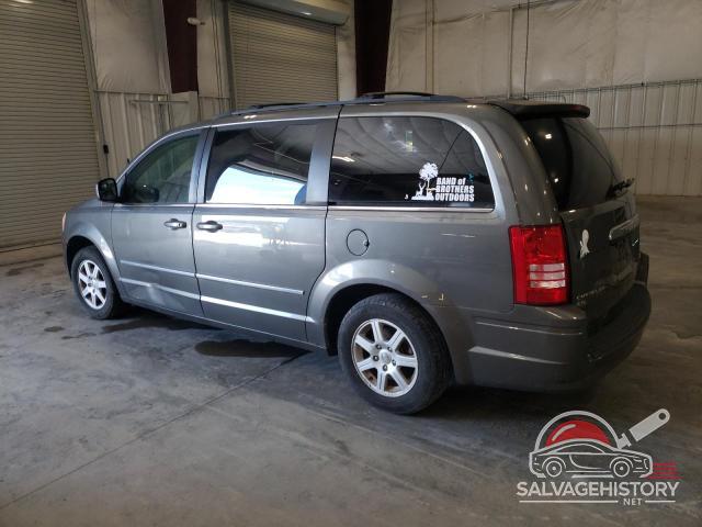 2A4RR8DX0AR330306 2010 CHRYSLER MINIVAN photo no. 2
