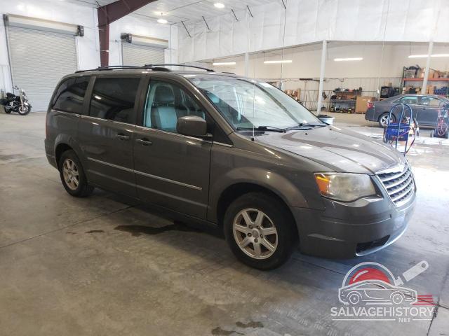 2A4RR8DX0AR330306 2010 CHRYSLER MINIVAN photo no. 4