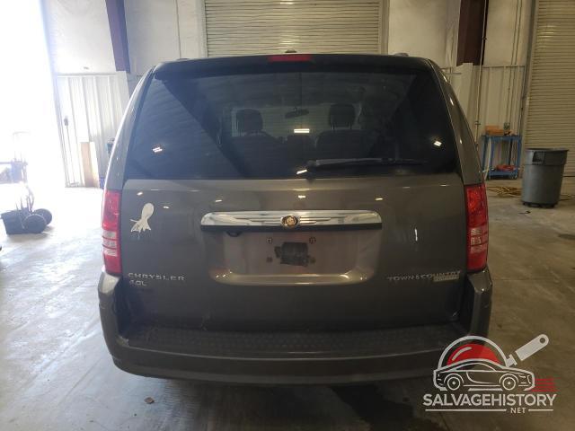 2A4RR8DX0AR330306 2010 CHRYSLER MINIVAN photo no. 6