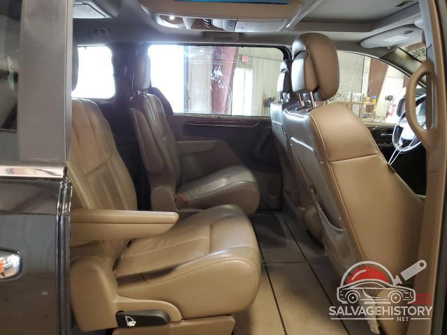 2A4RR6DG2BR803452 2011 CHRYSLER MINIVAN photo no. 11