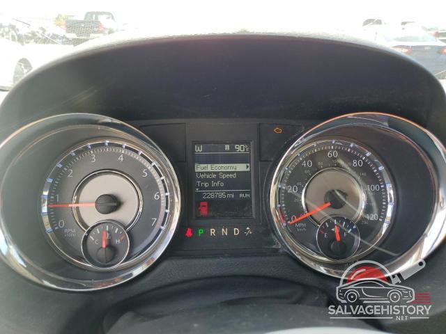 2C4RC1CG6CR411040 2012 CHRYSLER MINIVAN photo no. 9