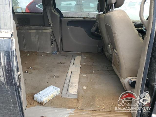 2C4RC1BG6DR724558 2013 CHRYSLER MINIVAN photo no. 11