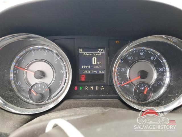 2C4RC1BG7DR573715 2013 CHRYSLER MINIVAN photo no. 9