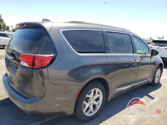 2C4RC1BG2HR633731 2017 CHRYSLER PACIFICA photo no. 3