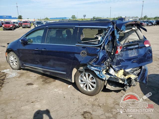 2C4RC1BG3HR823649 2017 CHRYSLER PACIFICA photo no. 2