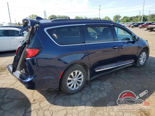 2C4RC1BG3HR823649 2017 CHRYSLER PACIFICA photo no. 3