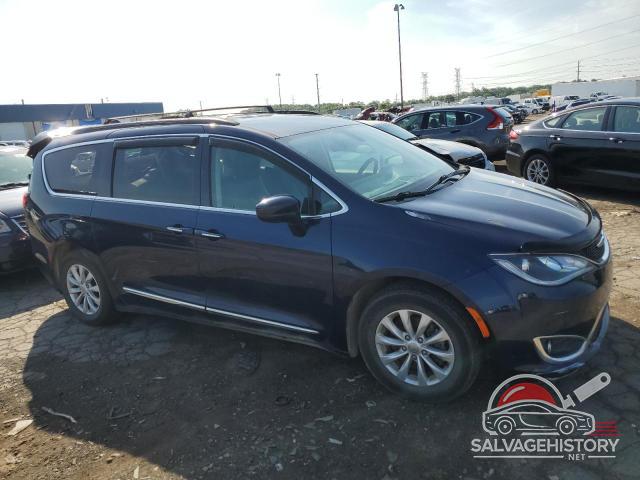 2C4RC1BG3HR823649 2017 CHRYSLER PACIFICA photo no. 4