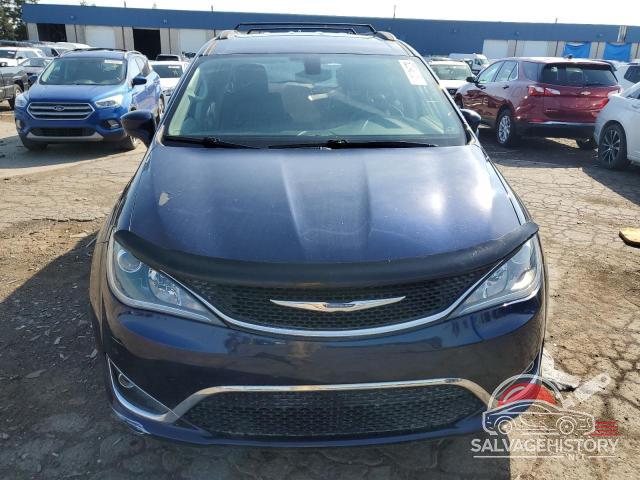 2C4RC1BG3HR823649 2017 CHRYSLER PACIFICA photo no. 5