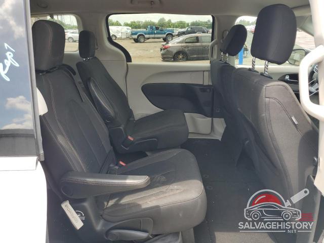 2C4RC1DG8HR817178 2017 CHRYSLER PACIFICA photo no. 11