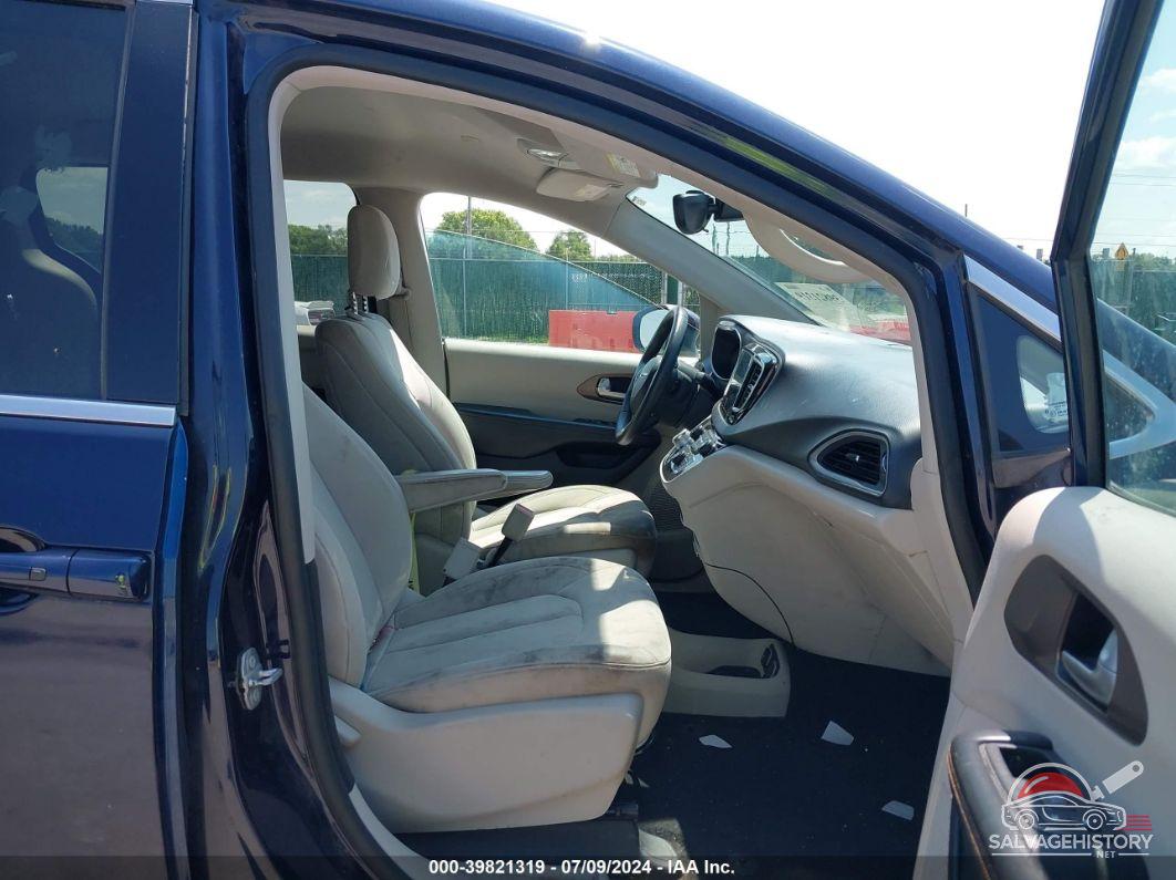 2C4RC1DG9HR522803 2017 CHRYSLER PACIFICA photo no. 5