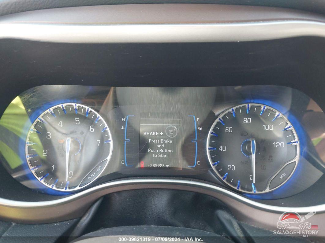 2C4RC1DG9HR522803 2017 CHRYSLER PACIFICA photo no. 7