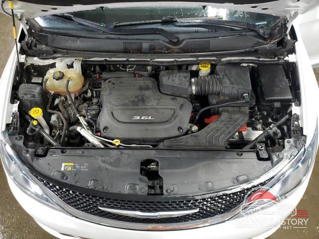 2C4RC1BG7JR119251 2018 CHRYSLER PACIFICA photo no. 12