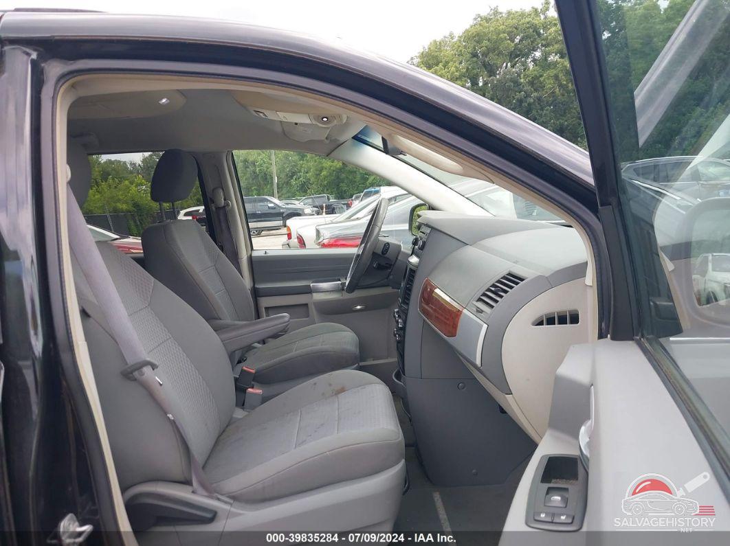2A8HR54P18R118341 2008 CHRYSLER TOWN & COUNTRY photo no. 5