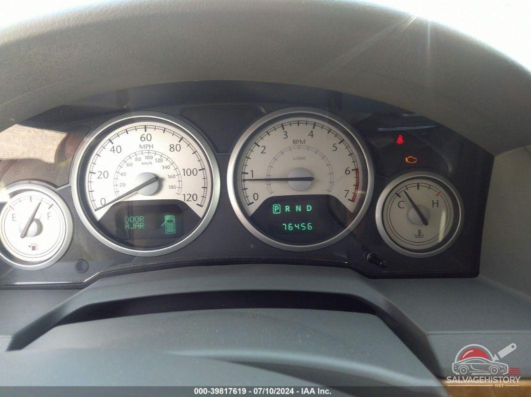 2A8HR64X68R745980 2008 CHRYSLER TOWN & COUNTRY photo no. 7