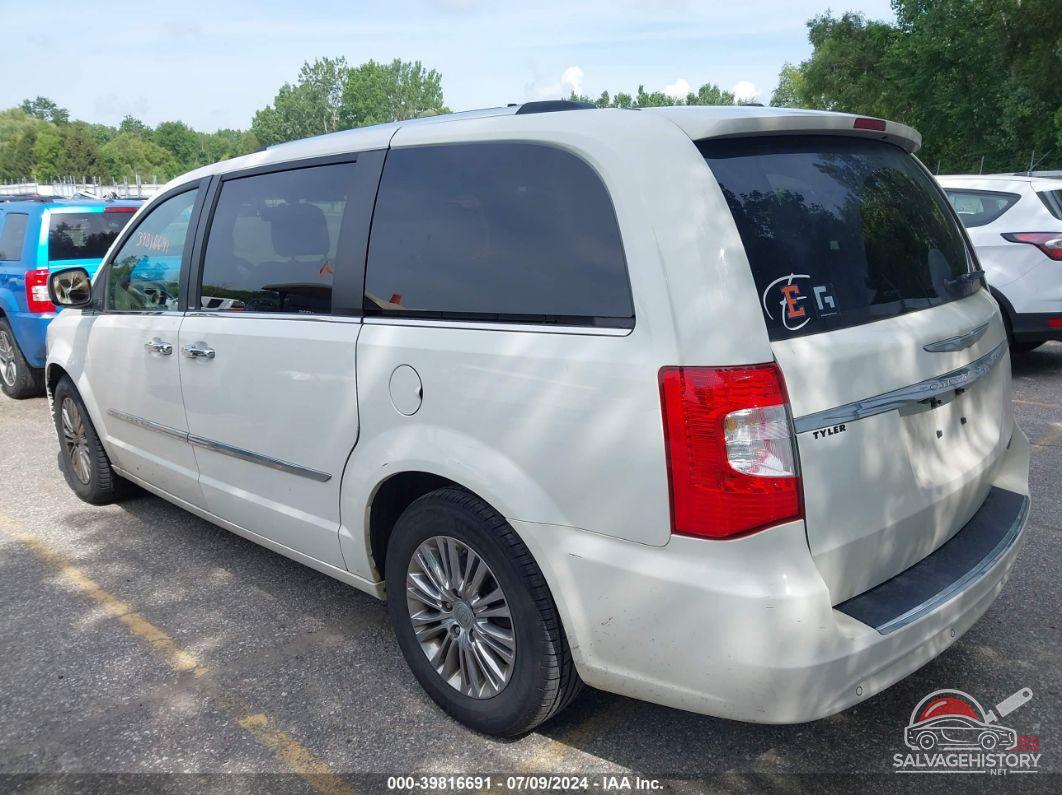 2A4RR6DG5BR652929 2011 CHRYSLER TOWN & COUNTRY photo no. 3