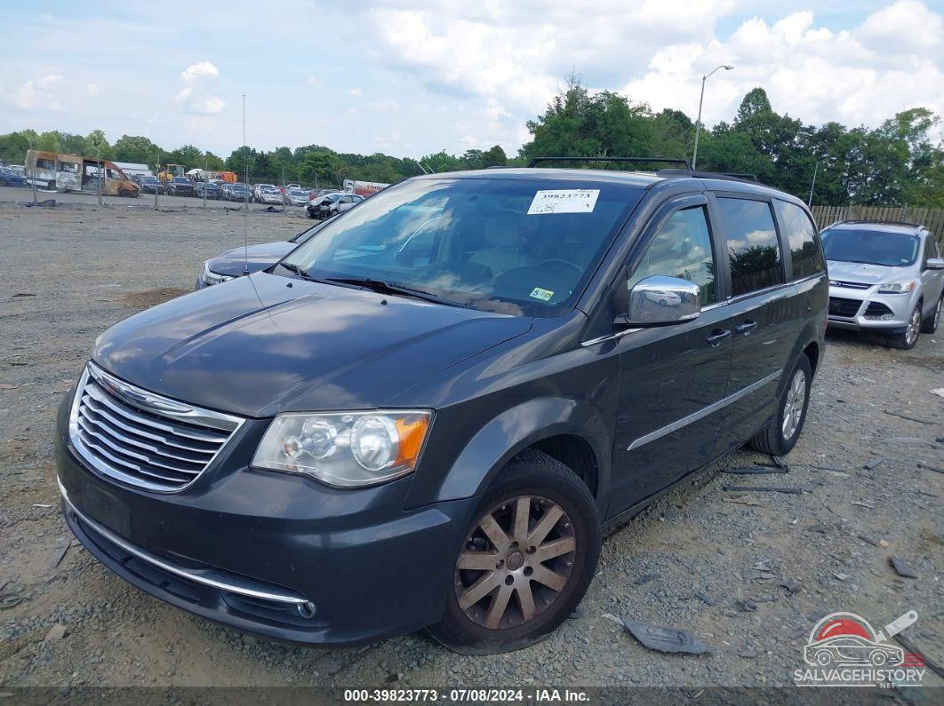 2A4RR8DG1BR610530 2011 CHRYSLER TOWN & COUNTRY photo no. 2