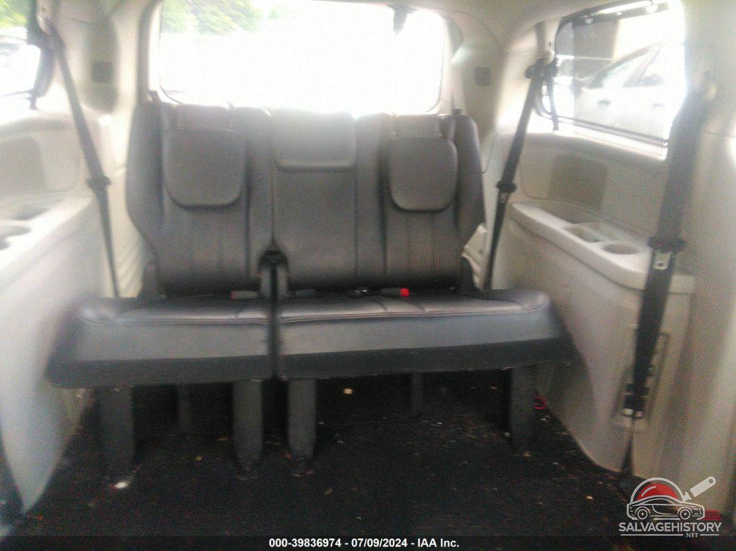 2C4RC1BG5GR261610 2016 CHRYSLER TOWN & COUNTRY photo no. 8