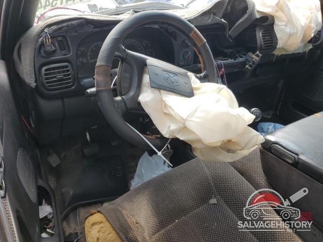 3B7KF26Z8XM527378 1999 DODGE All Models photo no. 8